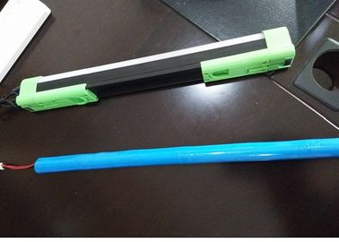 แบตเตอรี่ไฟทำงานแบบพกพาขนาด 600 มม. 1000 มม. ขับเคลื่อนด้วยขั้วต่อ Micro USB